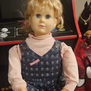 Wonderama Suzie Scribble Antique Doll